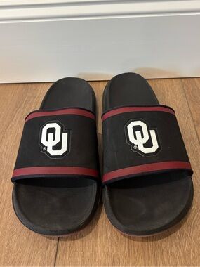 Nike Black and Crimson/Maroon Women's Slide Sandals Oklahoma University Sooners